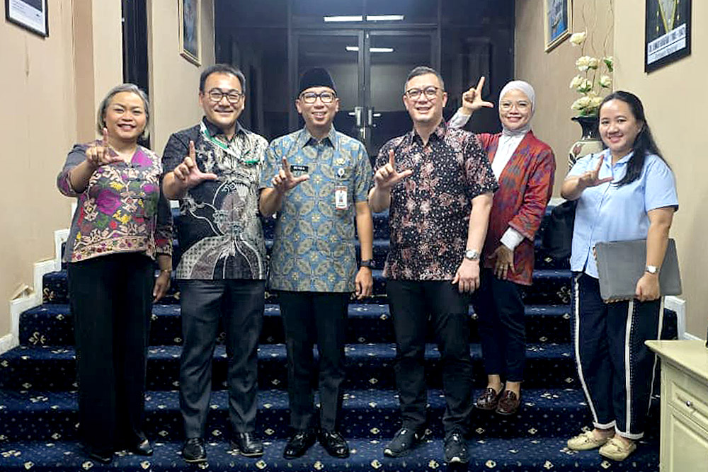 Lampung Governor Supports Environmentally Responsible Industrial Development Initiated by PT SMI